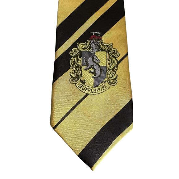Harry Potter Hufflepuff Necktie Tie Yellow Black Cosplay Magic Mythical 47" - Picture 2 of 4